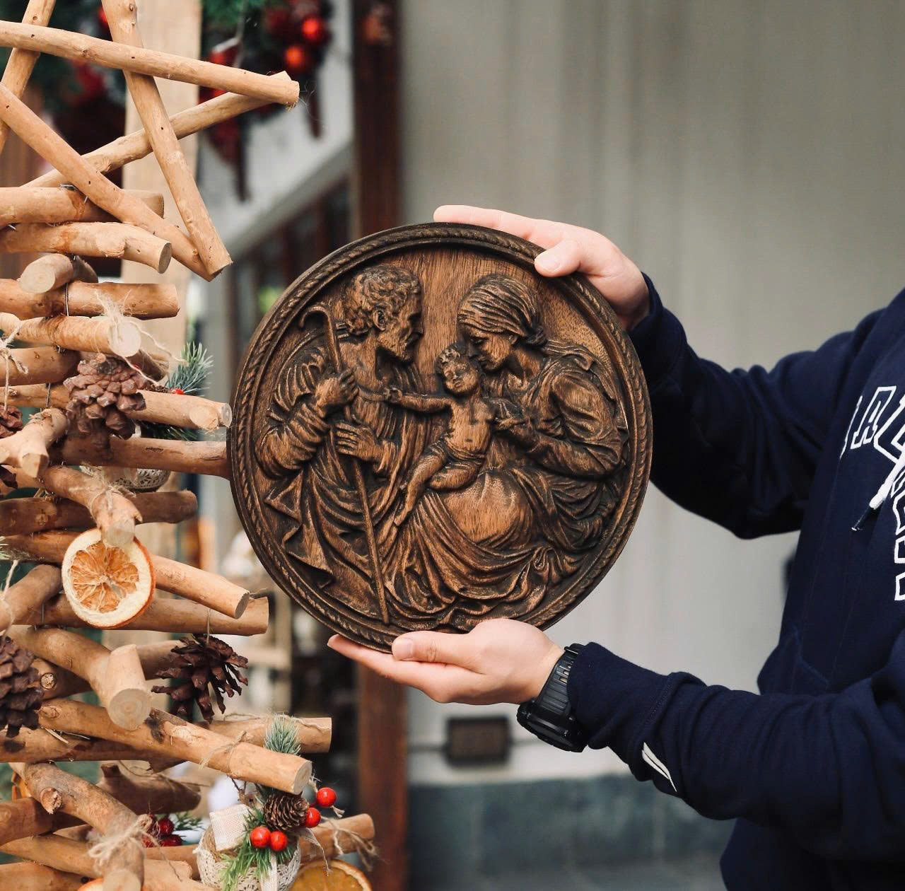Talla de madera de la Sagrada Familia | Icono de madera, regalo cristiano | Tamaño: 20 cm y 30 cm