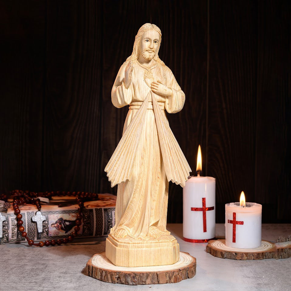 Divine Mercy Statue , Statue of Merciful Jesus Divine Mercy of Jesus