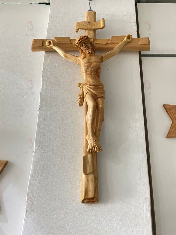 Wooden Hanging Crosses and Jesus, Handmade Crucifix Wall Cross: Christ statue 11.8in - cross 21.65in